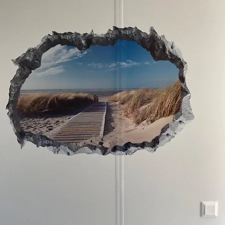 Daire Rhoenstrand *